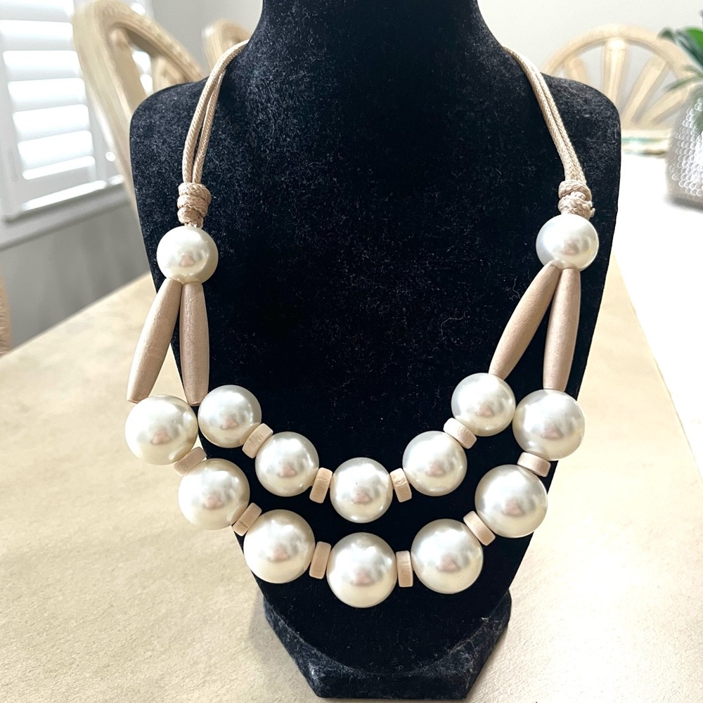 Chic Pearl Twine Wood Large Bead Statement Necklace